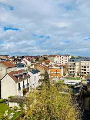 Miscellaneous - Renovated apartment in historic center and near train station (Dijon)
