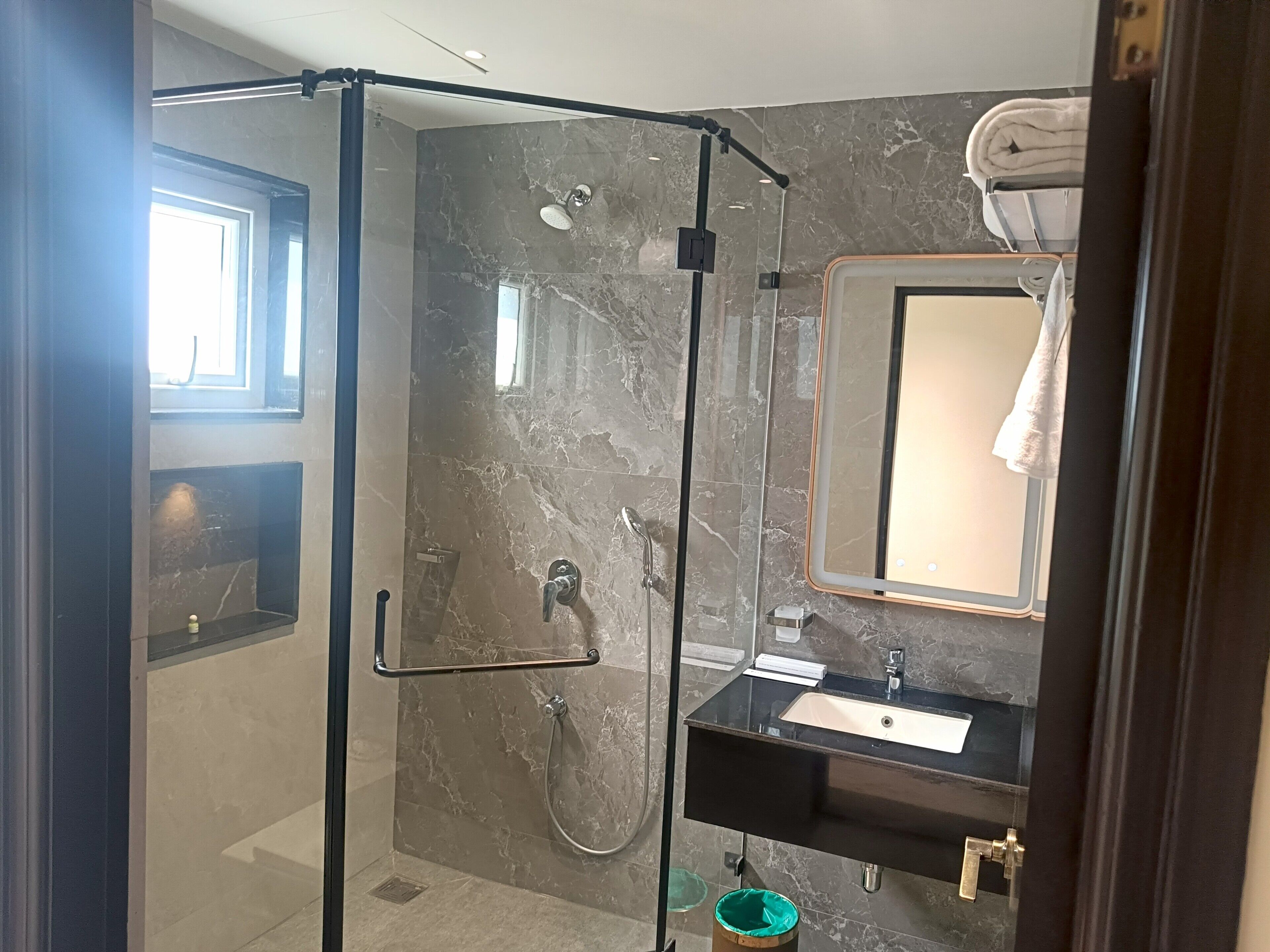 Comfort Double Room | Bathroom