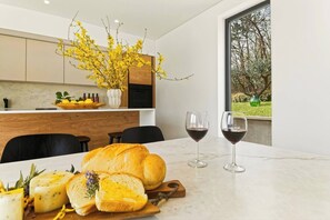 Dining - Villa Belica - 4 persons, private pool, barbecue, sauna (Buzet)