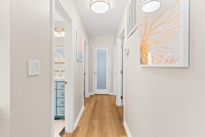 Interior - Beautifully remodeled 3-bedroom home on 89th St. (Ocean City)