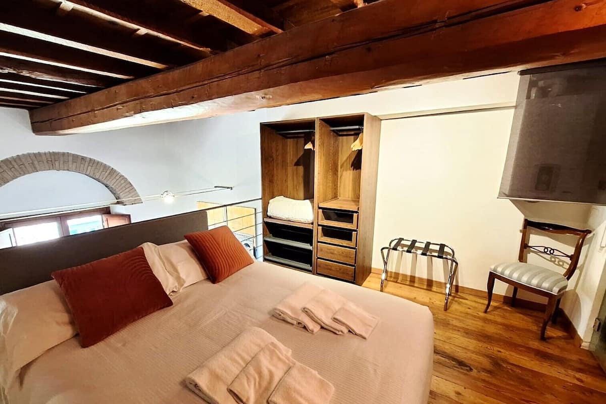 Apartment, City View