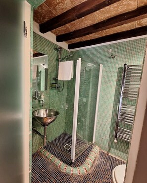 Appartamento, vista città | Bagno