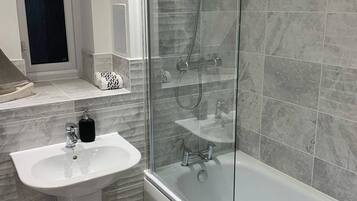 Shower, towels