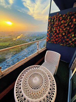 Property grounds - Sunshine Stays, Gaur City Centre, Gr Noida West (Greater Noida)