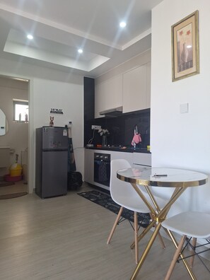 Apartment, 1 Bedroom, Accessible, Smoking | Dining room - one Bedroom Kilimani (Nairobi)