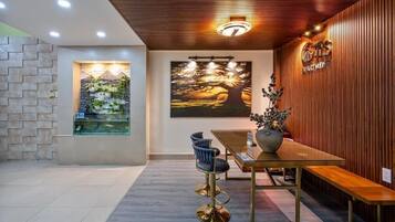 Family Double Room | Dining