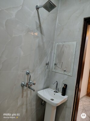 Kamar Double Superior | Kamar mandi