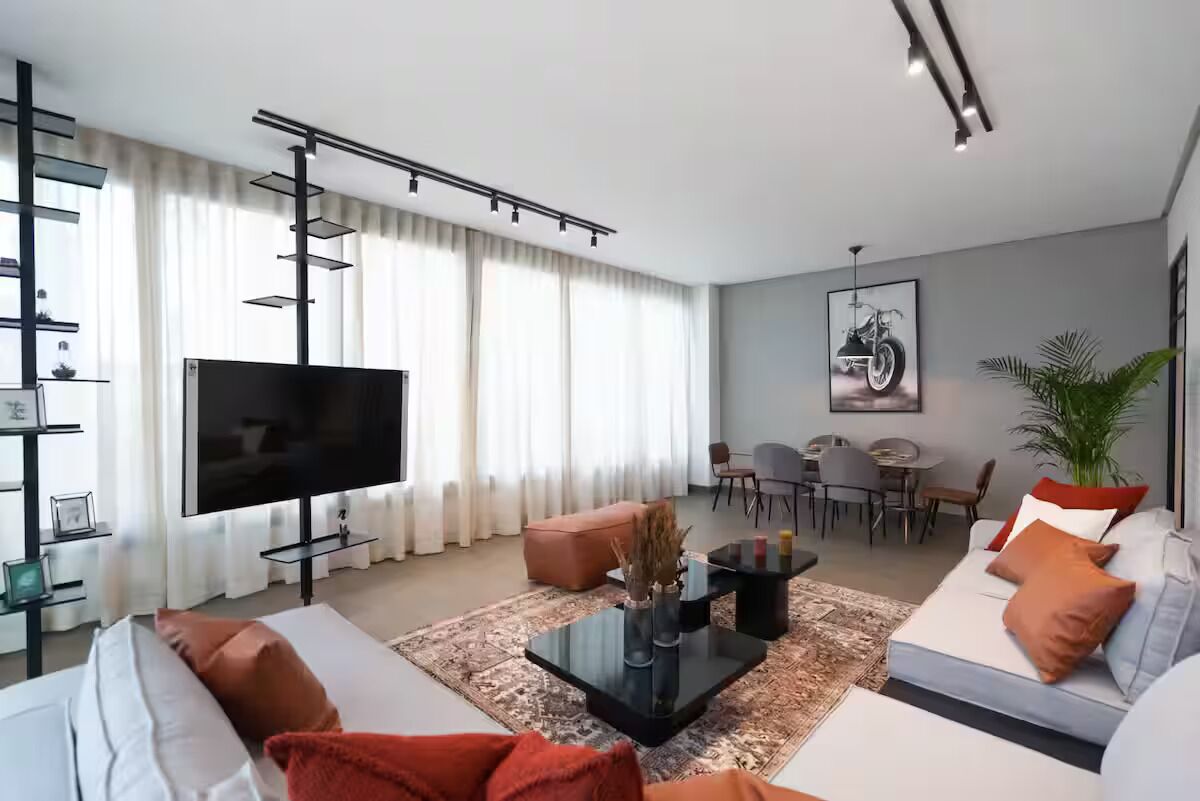 TV
