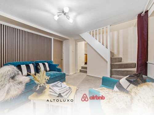 Knole|Stylish3BDHomew/Garden&Parking|NearCribbs&M5