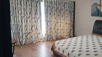 Casa de campo Royal | Caja fuerte, cortinas opacas, tabla de planchar con plancha