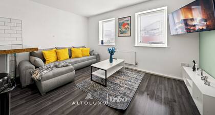 Comfortable Bristol 2BD Home