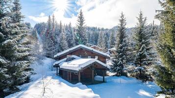 Chalet | Exterior