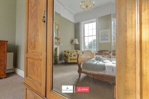 Interior - LAST MIN DISCOUNT|Central Gem|Parking|Families (Hotwells)