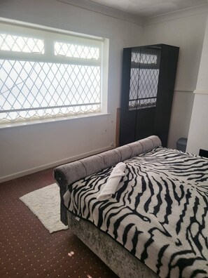 Gemeinsamer Schlafsaal, 1 Schlafzimmer