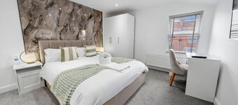 Burnham-on-sea | Luxury | Couples | Contractors
