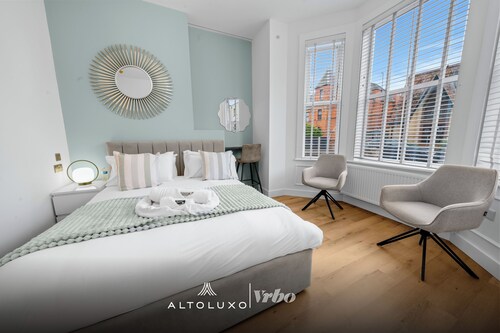 Burnham-on-sea | Warm, Bright Ensuite Room | Ideal for Couple | Contractors Stay