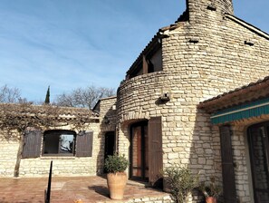 Exterior - Vrbo Property (Saint-Paulet-de-Caisson)