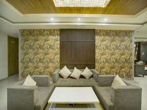 獨棟房屋 | 接待櫃台