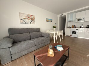 Interior - Apartamento Don José 2Izq (Malaga)