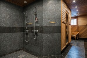 Hair dryer, towels - Alpine Grand Villa by Aavalevi (Levi)