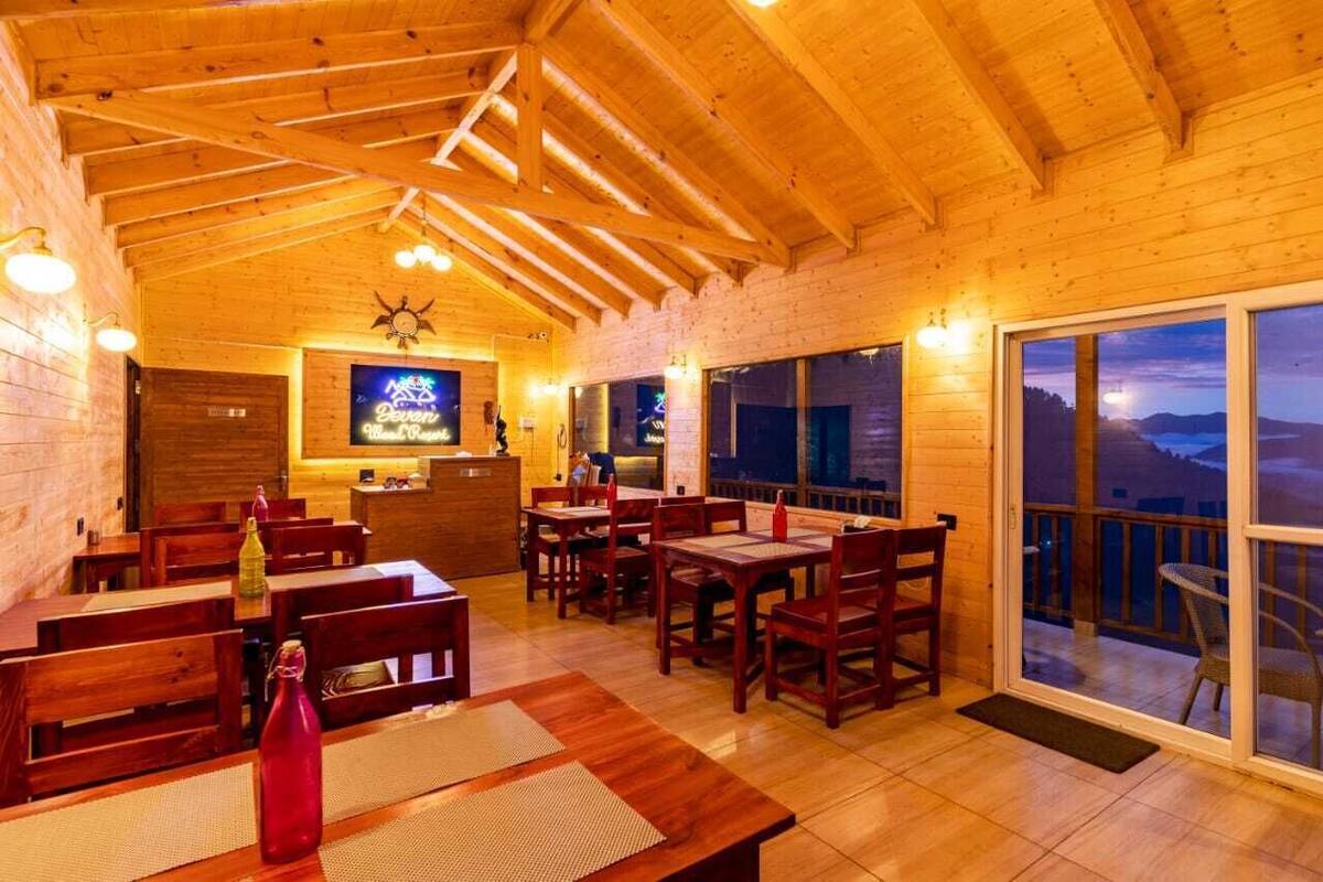 基本雙人房 | 用餐區