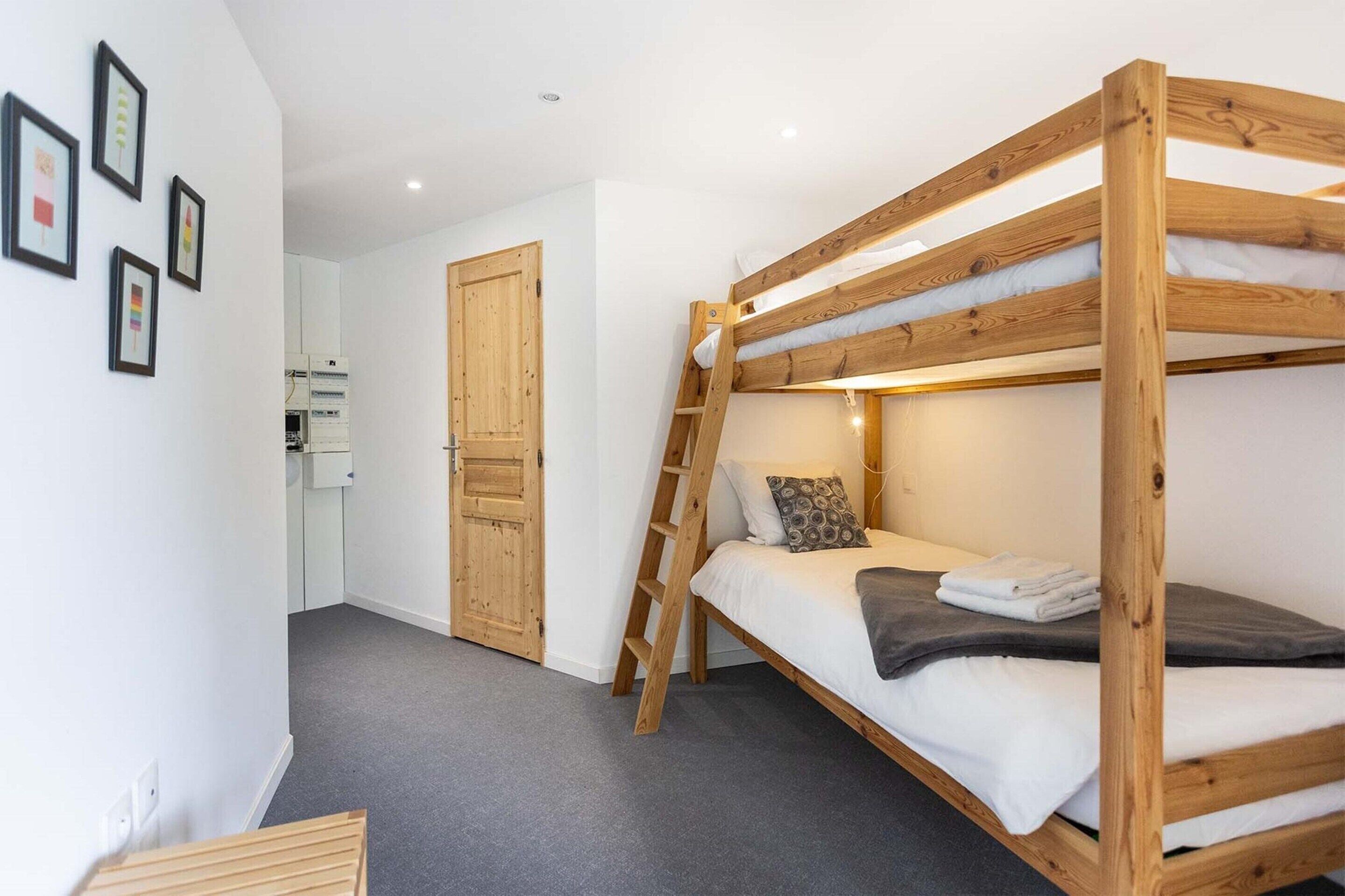 Apartemen | 6 kamar tidur