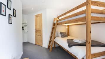 Apartemen | 6 kamar tidur