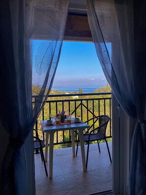 House - Dellis Apartments Corfu - Sea Views Near the Beach (Corfu)