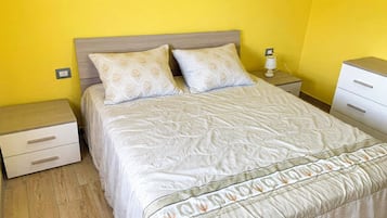 Apartemen, 2 kamar tidur, balkon