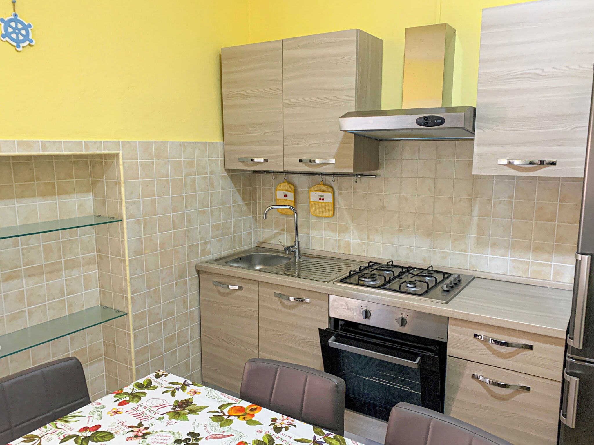 Apartment, 2 Bedrooms, Balcony | Private kitchen