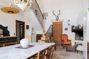 Dining - Vrbo Property (San Pietro In Lama)