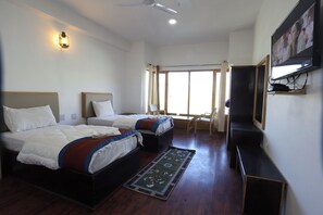 Deluxe Room - Hotel Latso Ladakh (Leh)
