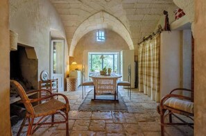 Dining - Country House by the Sea - Tranquility and Sea in the Maritime Countryside (Marittima Lecce)