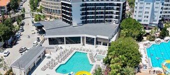 Seaphoria Beach Resort