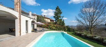 Merveilleuse maison de vacances privée avec WIFI, piscine, TV, patio et vue panoramique