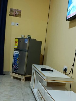 Room, Multiple Bedrooms, Smoking, Balcony | Interior