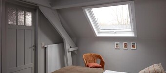 La Petite Histoire