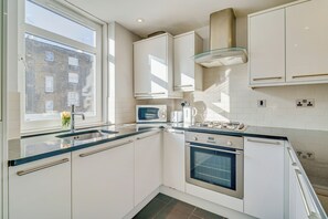 Private kitchen - Central London Stay | Steps from Regent’s Park (London)