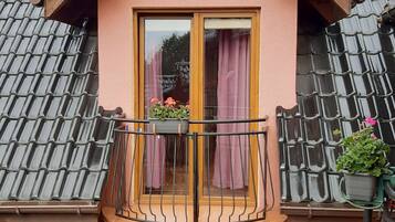 Suite Studio Familiale, balcon, vue jardin | DĂ©tail de lâextĂ©rieur