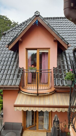 Family Studio Suite, Balcony, Garden View | Exterior detail - Dom Gościnny AgCez (Międzywodzie)