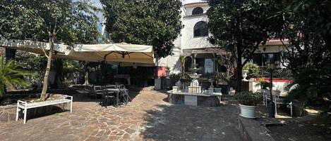 Restauration extérieure