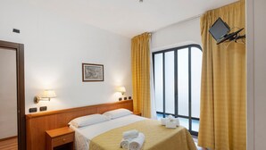 1 室のベッドルーム、WiFi、ベッドシーツ