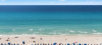 Escape to Beachfront Paradise: 2BR/2BA Condo on the Gulf, Sleeps 8