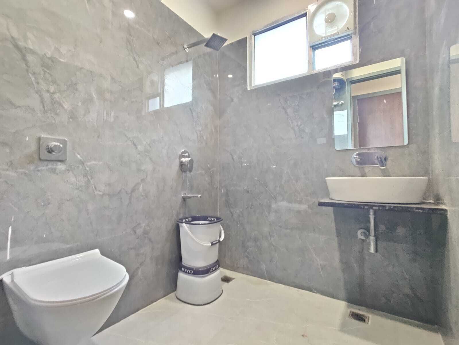 Dusche, Handtücher, Seife, Toilettenpapier