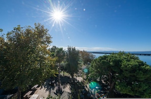 Apartment - Panellinion Beachfront Suite With Private Jacuzzi (Kalamata)