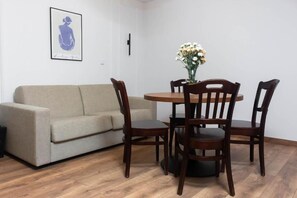 Apartment, Kochnische | Speisen