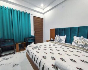 Habitación Deluxe | Escritorio 