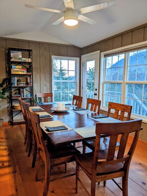 Dining - River House~Waterfront~Complementary Kayaks~Dock (Chattanooga)