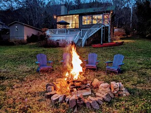 Property grounds - River House~Waterfront~Complementary Kayaks~Dock (Chattanooga)