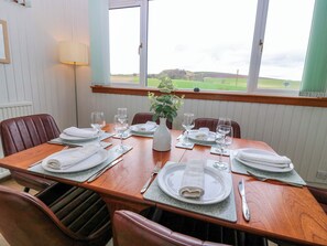 Dining - Parkhill (Cupar)